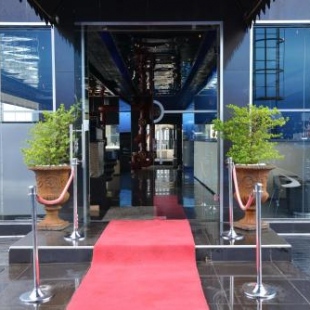 Фотография гостиницы Reef Hotel