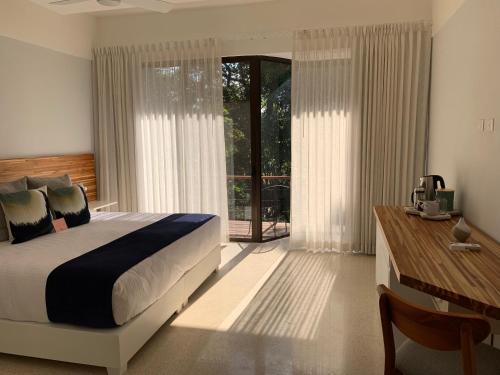 Фотография гостиницы Hotel Nya