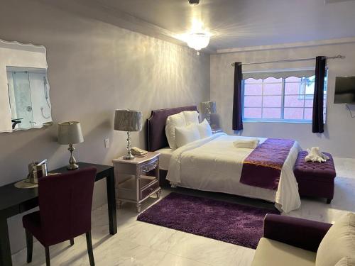 Фотография гостиницы Secret Garden Miami Beach