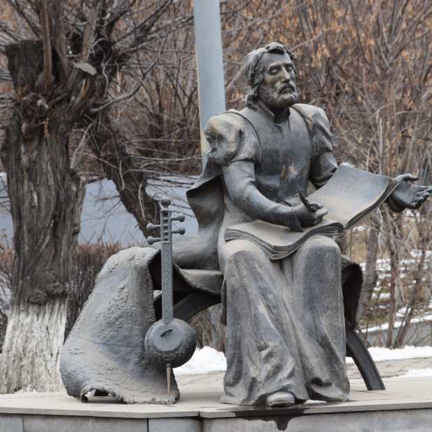 Фотография памятника Памятник Саят-Нове