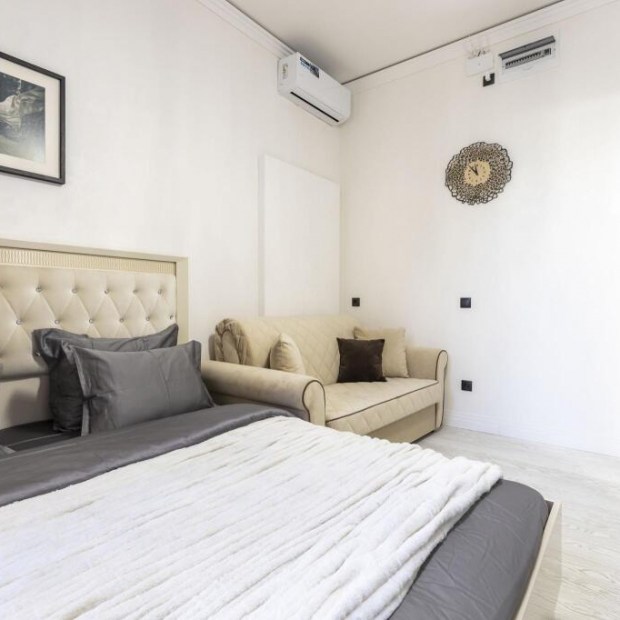 Фотографии квартиры 
            DeRent Aparts (ДеРент Апартс) на набережной канала Грибоедова 42