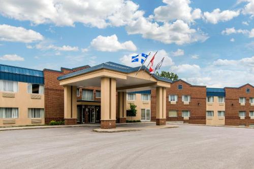 Фотография гостиницы Comfort Inn & Suites Shawinigan