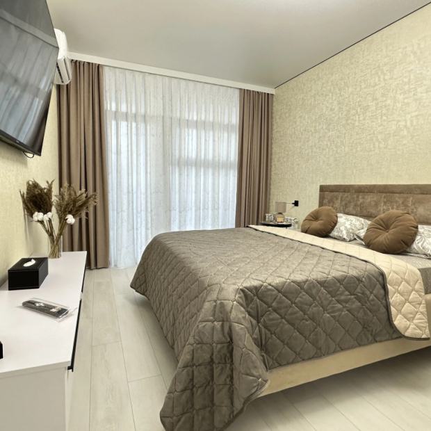 Фотографии квартиры 
            Квартира Буравцева 42/1 на 13 (HouseVip26)