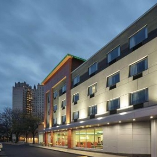 Фотография гостиницы Best Western Plus Hyde Park Chicago Hotel