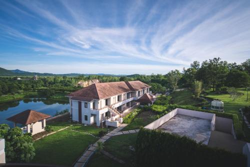 Фотографии гостиницы
Leaves Valley Resort