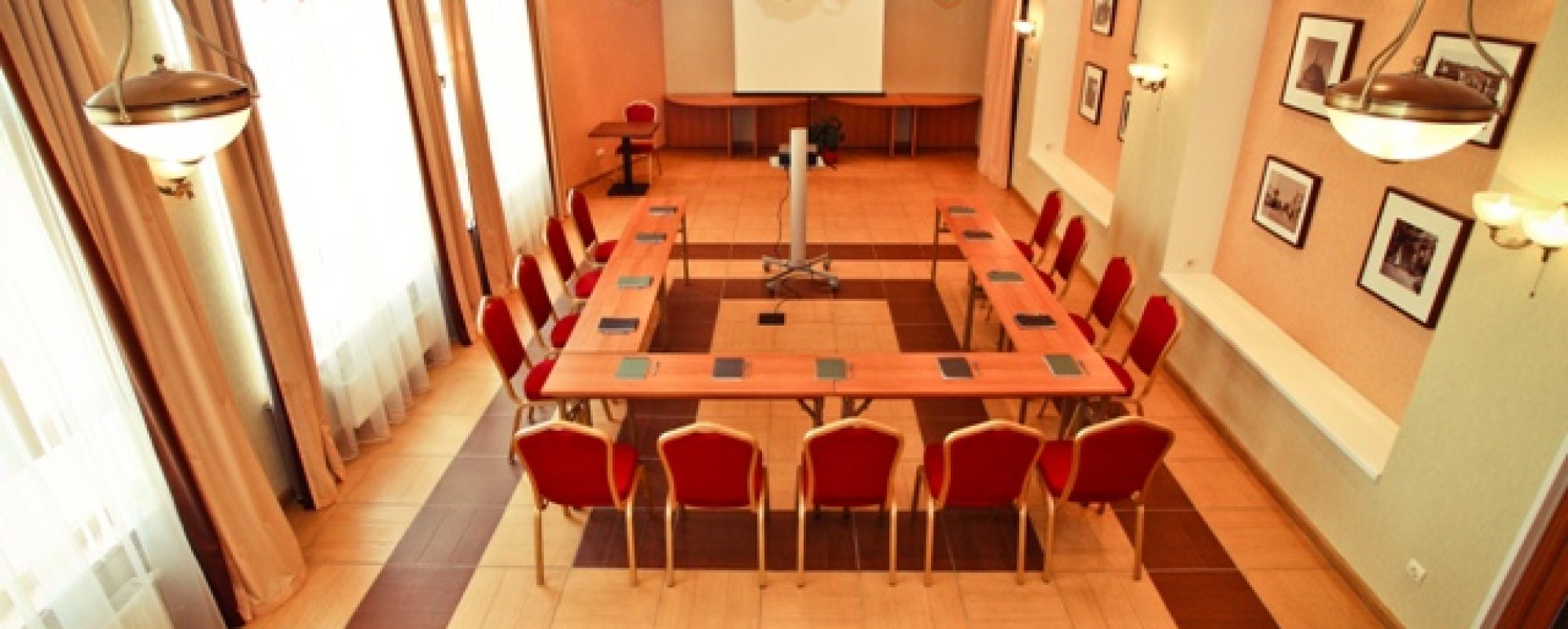 Фотографии конференц-зала Камерный