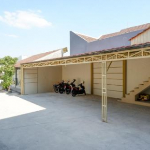 Фотография гостиницы RedDoorz @ Darmo Park 1 Surabaya