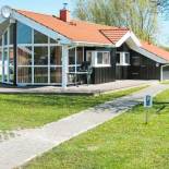 Фотография гостевого дома Three-Bedroom Holiday home in Otterndorf 12