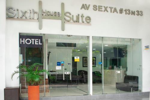 Фотографии гостиницы
Sixth House Suite