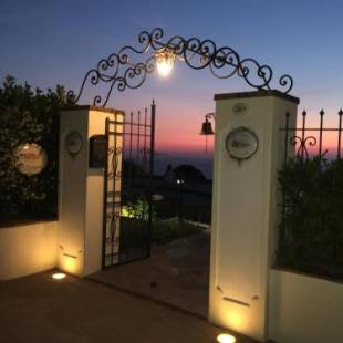 Фотографии мини отеля
B&B Il Tramonto