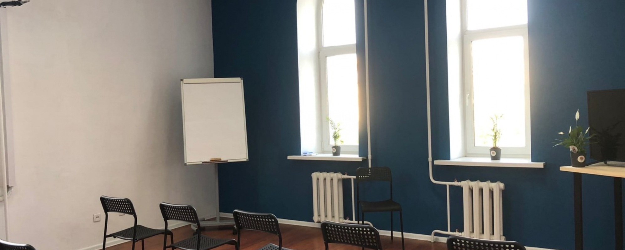 Фотографии конференц-зала Зал Академии коммуникаций