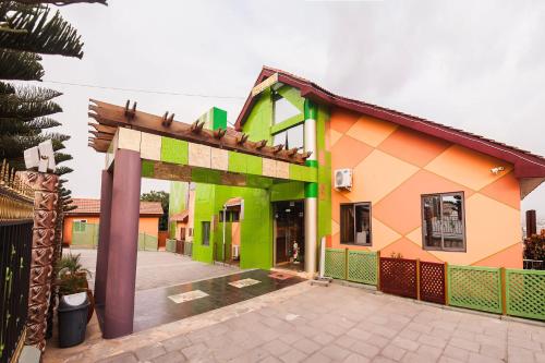 Фотография гостиницы Triple Hill Hotel