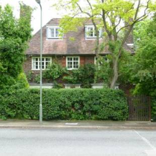 Фотографии мини отеля
Iolanthe