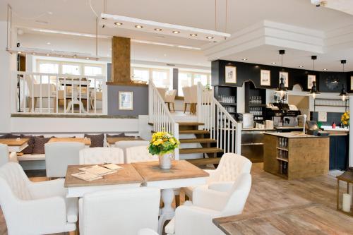 Фотографии гостиницы
Hotel Bellevue