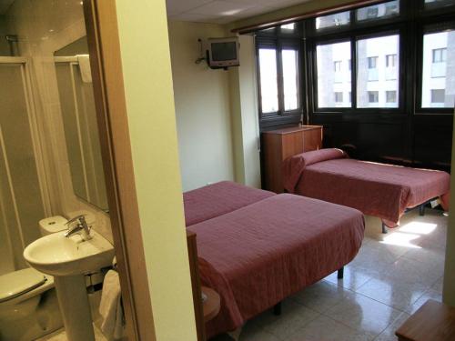 Фотографии гостевого дома
Hostal Bartis