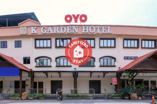 Фотографии гостиницы 
            OYO 90134 K Garden Hotel