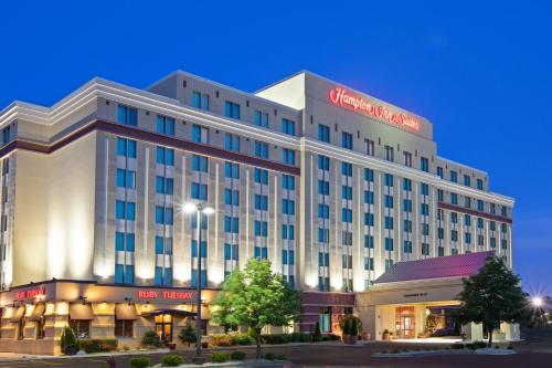 Фотография гостиницы Hampton Inn & Suites Chicago North Shore