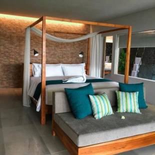 Фотографии гостиницы 
            Umadewi Surf & Suites