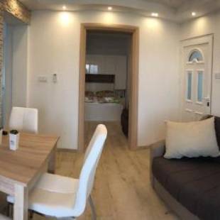 Фотографии гостевого дома
Sandra -Lopar