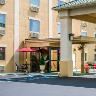 Фотографии гостиницы
Comfort Inn & Suites Wilkes Barre - Arena