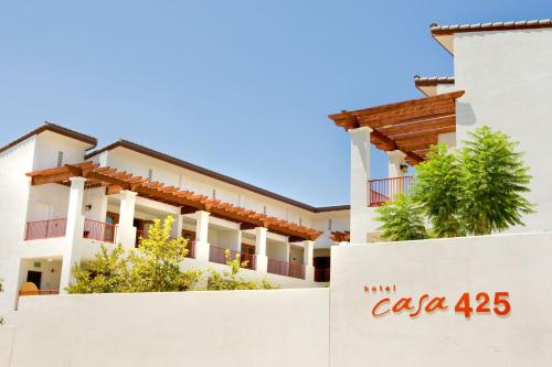 Фотографии гостиницы 
            Hotel Casa 425 + Lounge, A Four Sisters Inn