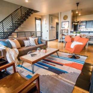 Фотографии гостевого дома
The Abshier - Near U of A - Quiet Getaway