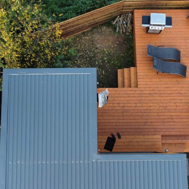 Фотографии Коттеджа 
            Современный дом с сибирским чаном