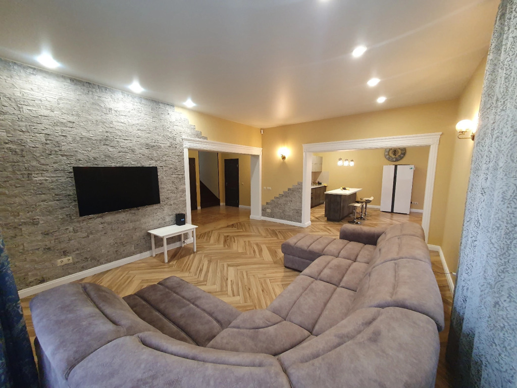 Фотография Коттеджа Частный дом на Бардина-Хуторской 93