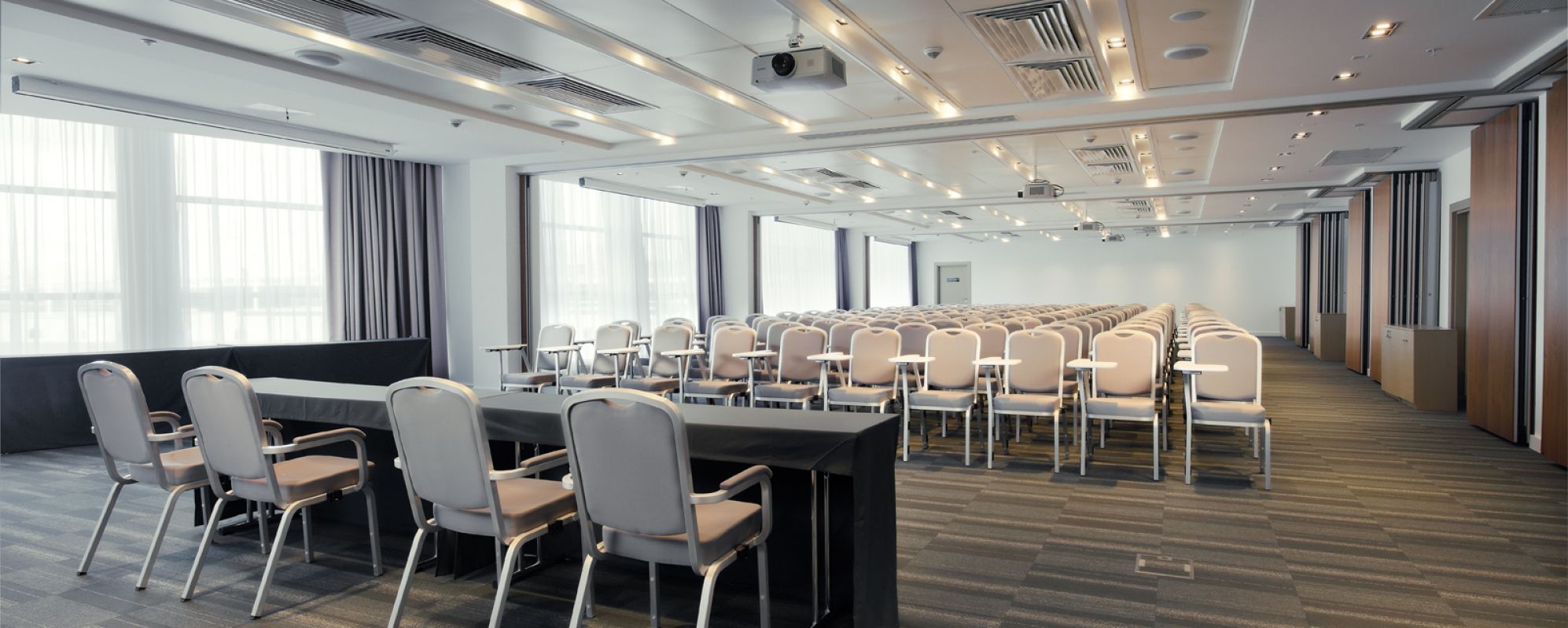 Фотографии конференц-зала МинводыЭКСПО Конференц-зал Ессентуки