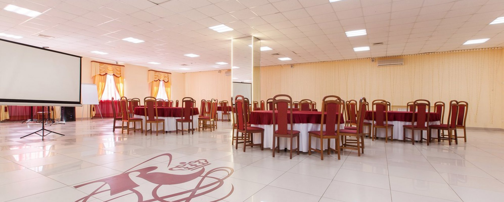 Фотографии банкетного зала Регина