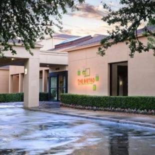 Фотографии гостиницы 
            Courtyard by Marriott Dallas Richardson at Spring Valley