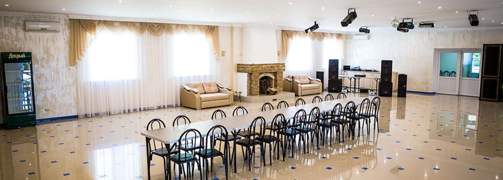 Фотография банкетного зала Сказка