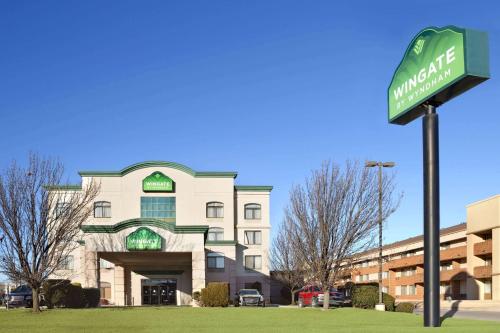 Фотография гостиницы Wingate by Wyndham Oklahoma City Airport