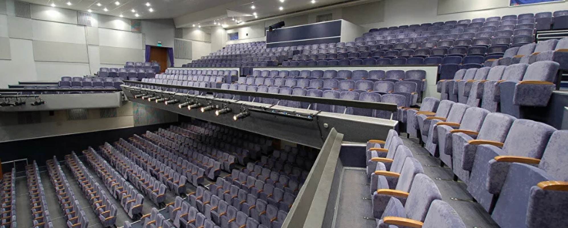 Фотографии концертного зала Театр на Мельникова