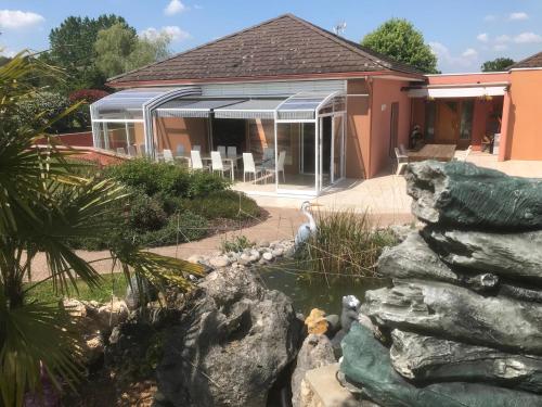 Фотография мини отеля Chambres d'Hôtes La Coloniale