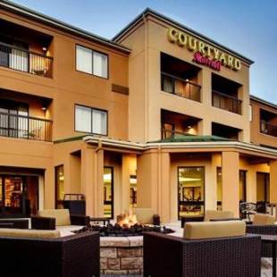 Фотографии гостиницы 
            Courtyard Greenville