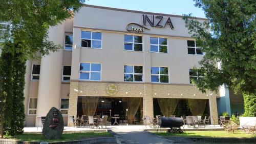 Фотографии гостиницы 
            Inza Hotel