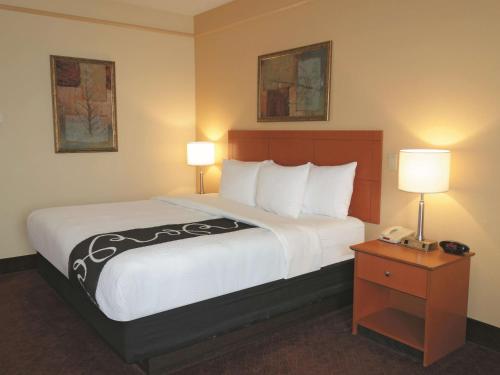 Фотография гостиницы La Quinta by Wyndham Hobbs