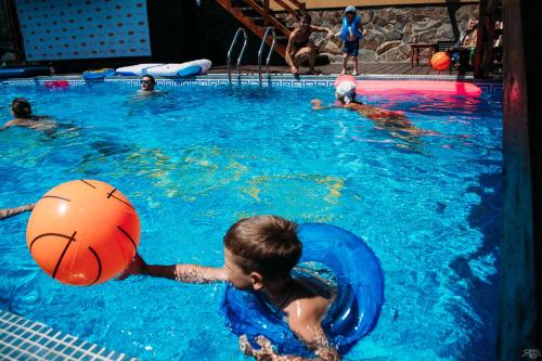 Фотографии гостиницы
Карпатская Весна