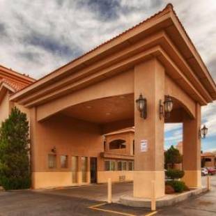 Фотографии гостиницы
Best Western El Rancho Palacio