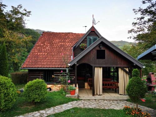 Фотографии гостевого дома
Drinska Tajna