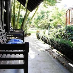 Фотографии гостевого дома
Comme une parenthèse au coeur des hortillonnages