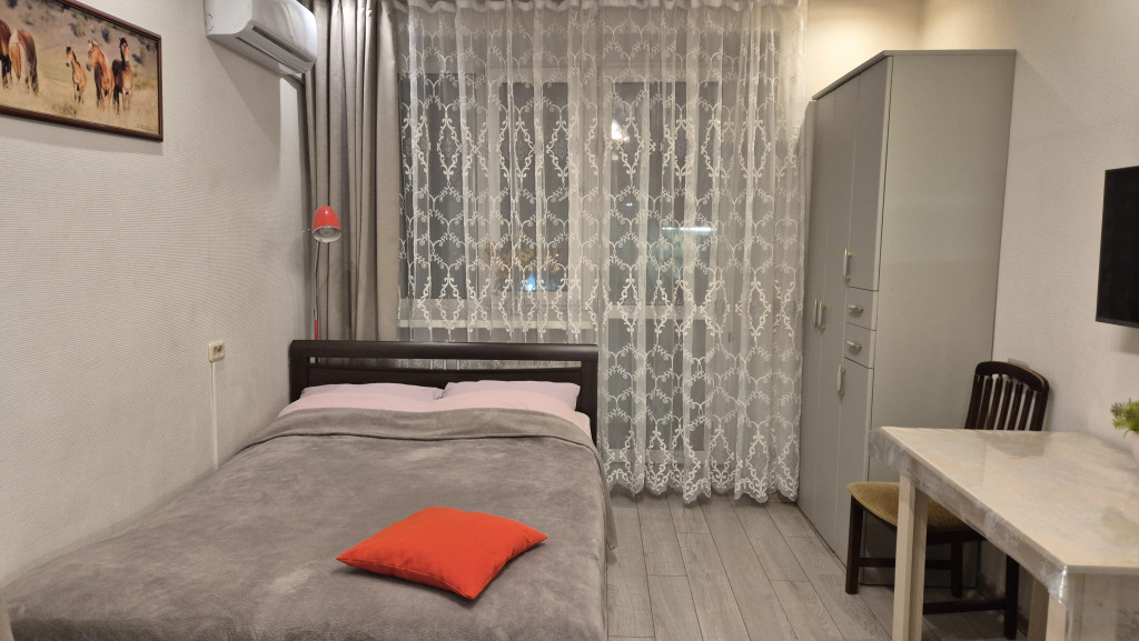 Фотография квартиры Квартира-студия с балконом на Синельникова 1