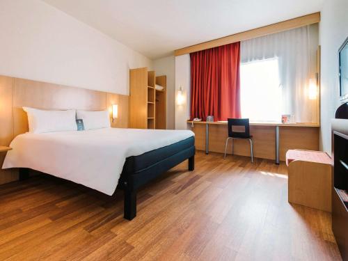Фотография гостиницы Ibis Madrid Centro