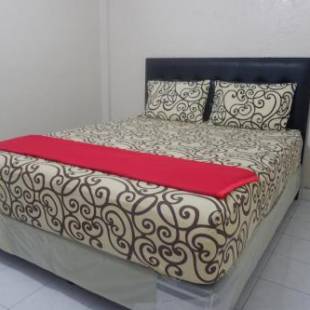 Фотографии гостиницы
Vaccinated Staff - OYO 1718 Homestay Wak Gobenk