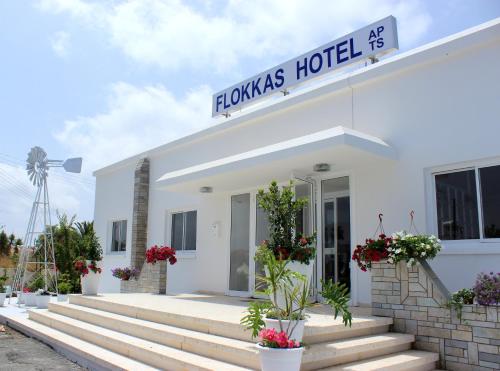 Фотография апарт отеля Flokkas Hotel Apartments