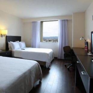 Фотографии гостиницы 
            Fiesta Inn Durango