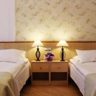 Фотографии гостиницы
NB Hotel with Free Parking