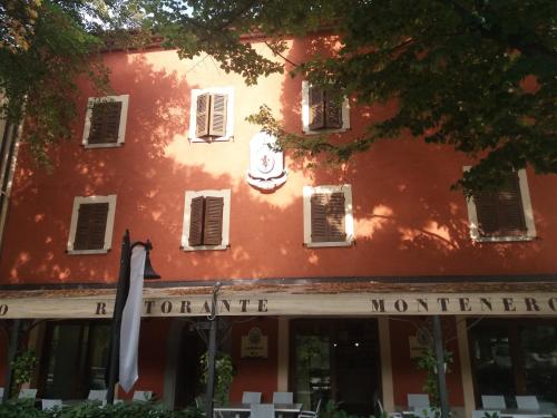Фотография гостиницы Albergo Montenerone