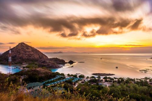 Фотография гостиницы Sylvia Hotel & Resort Komodo